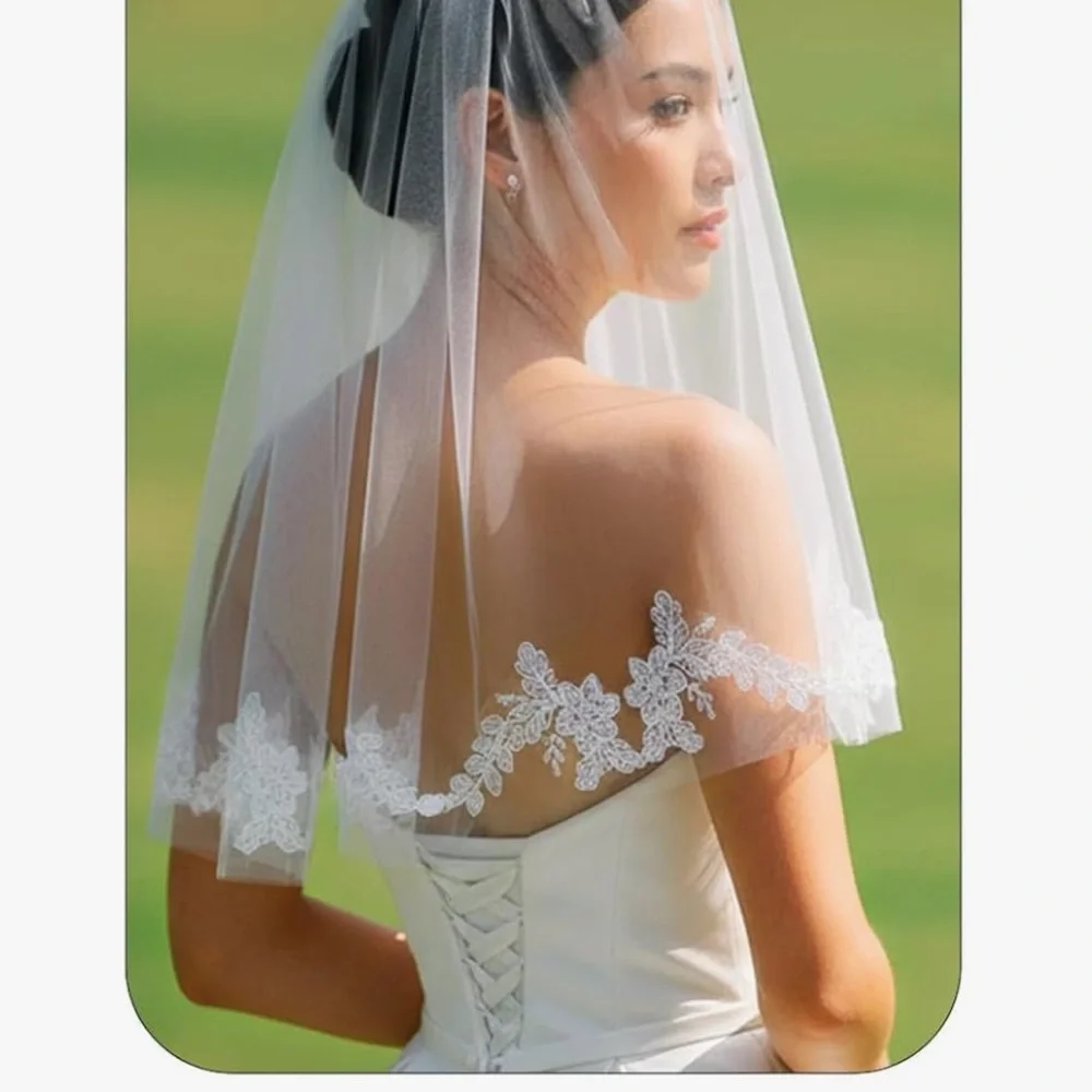Wedding stuff - Picture 1 of 16